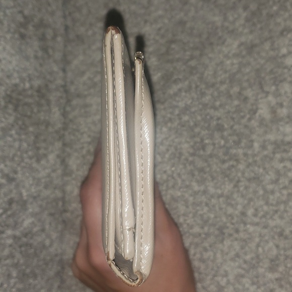 Ferragamo (Salvatore Ferragamo) RARE long wallet/id slot Authentic - Picture 9 of 11